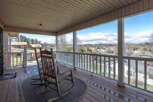101 Dillard St, Murphy, NC 28906 - Photo 2