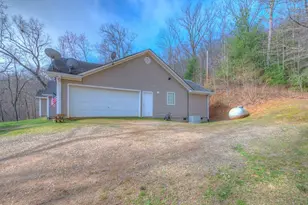 118 Hothouse Crk Rd, Murphy, NC 28906 - Photo 8