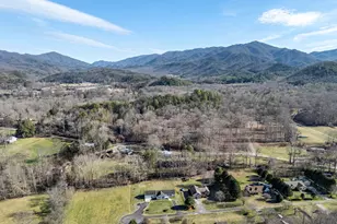 172 Eden Acres Dr, Andrews, NC 28901 - Photo 8