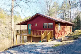 608 Hilltop Ln, Murphy, NC 28906 - Photo 2