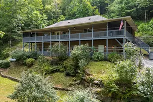 204 Hiawassee River Rd, Hayesville, NC 28904 - Photo 2