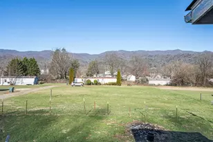 385 Aquone, Andrews, NC 28901 - Photo 32