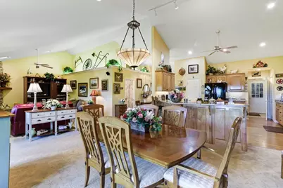 847 Scarletts Way, Young Harris, GA 30582 - Photo 10