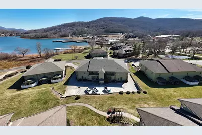 1649D Lakeview Drive, Young Harris, GA 30582 - Photo 30