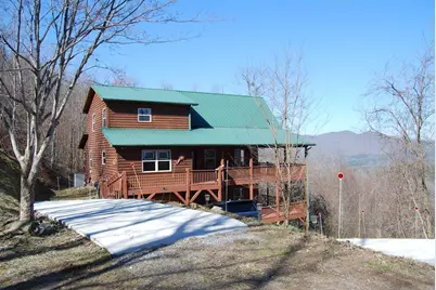 1013 Buck Ridge Drive, Murphy, NC 28906 - Photo 2