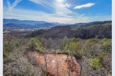 430 Live Oak Terrace, Andrews, NC 28901 - Photo 2