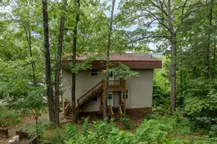 128 Manor Dr, Hayesville, NC 28904 - Photo 1