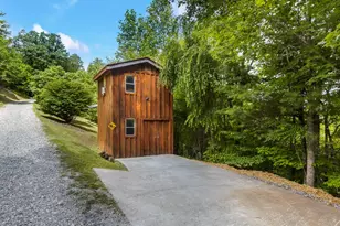 815 Smokey Hollow Dr, Murphy, NC 28906 - Photo 4