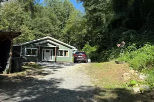 2555 Junaluska Rd, Andrews, NC 28901 - Photo 2