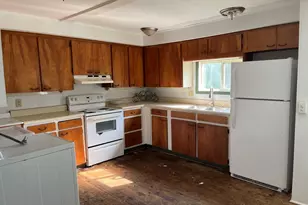 805 Hiwassee St, Murphy, NC 28906 - Photo 8
