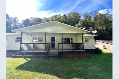 1050 US Highway 19, Topton, NC 28781 - Photo 2