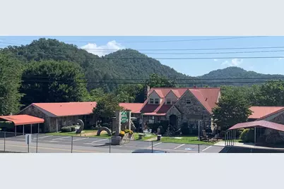 290 N Main Street, Robbinsville, NC 28771 - Photo 16