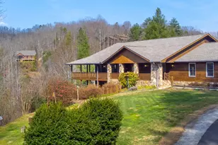750 Double Springs Dr, Almond, NC 28702 - Photo 8