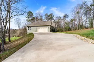 193 Mountain Harbour Dr, Hayesville, NC 28904 - Photo 8