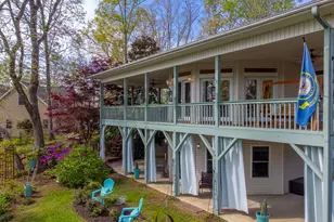218 Lakeshore Dr, Hayesville, NC 28904 - Photo 2