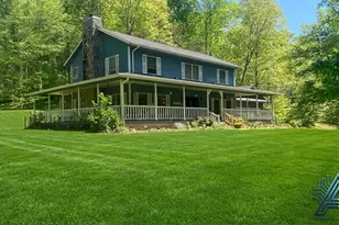 136 Gibson Rd, Andrews, NC 28901 - Photo 2