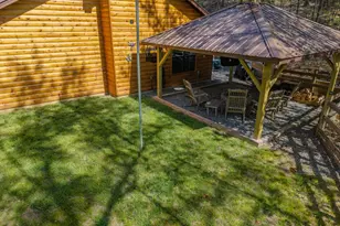 190 Galloway Dr, Hayesville, NC 28904 - Photo 4