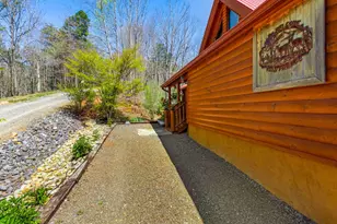 582 Sahkanaga Dr, Murphy, NC 28906 - Photo 6