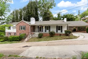 27 Bayless St, Murphy, NC 28906 - Photo 2