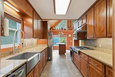 270 Marina Drive, Murphy, NC 28906 - Photo 14