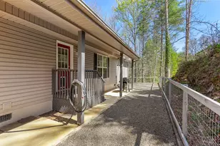 95 Hollow Dr, Murphy, NC 28906 - Photo 44