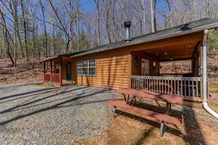33 Hamlet Cir, Murphy, NC 28906 - Photo 2