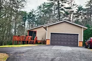 245 Sunnie Ln, Murphy, NC 28906 - Photo 1