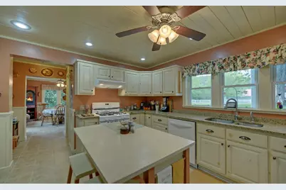 1082 Valley River Avenue, Murphy, NC 28906 - Photo 4