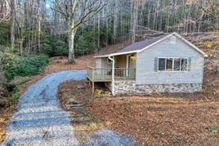 408 Smith Rd, Brasstown, NC 28902 - Photo 2