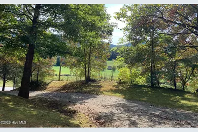 805 Bethabara Road, Hayesville, NC 28904 - Photo 20