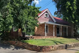 346 N Oliver St, Elberton, GA 30635 - Photo 2