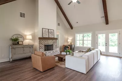 345 Woodfin, Social Circle, GA 30025 - Photo 8