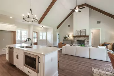 345 Woodfin, Social Circle, GA 30025 - Photo 18