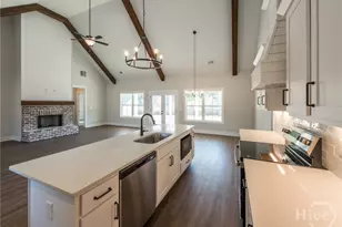 345 Woodfin, Social Circle, GA 30025 - Photo 14