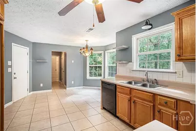 1071 Wildflower Way, Madison, GA 30650 - Photo 12
