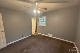 355 Camelot Dr, Athens, GA 30607 - Photo 14