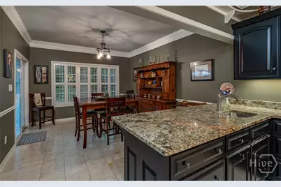 325 Twin Oaks Circle, Bogart, GA 30622 - Photo 12