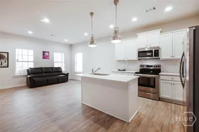 684 W Vincent Drive, Athens, GA 30607 - Photo 6