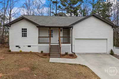 475 Hilltop Way, Toccoa, GA 30577 - Photo 1