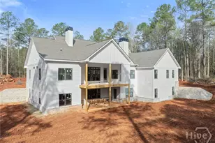 305 Harmony Gates Dr, Commerce, GA 30529 - Photo 6