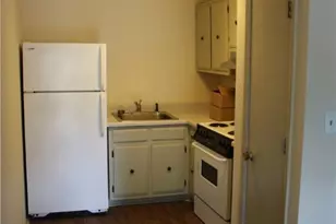 223 E Cloverhurst Ave, Athens, GA 30605 - Photo 2