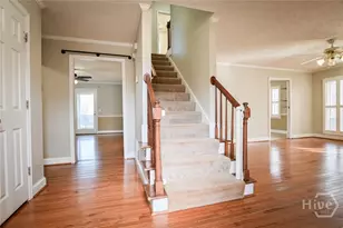 1010 Charles Ct, Statham, GA 30666 - Photo 2