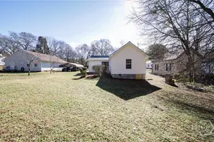 67 Cotton St, Commerce, GA 30529 - Photo 26