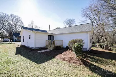 67 Cotton Street, Commerce, GA 30529 - Photo 2
