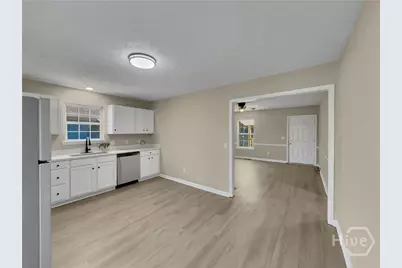 67 Cotton Street, Commerce, GA 30529 - Photo 12