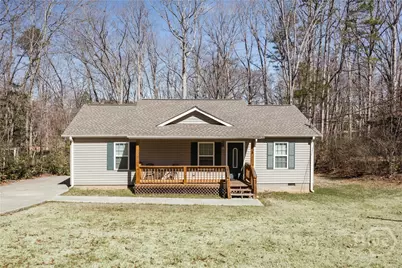 58 Teepee Lane, Lavonia, GA 30553 - Photo 1