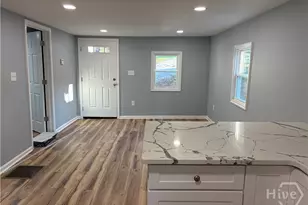 286 Pine Ave, Commerce, GA 30529 - Photo 6