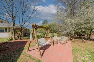 324 E Broad St, Winder, GA 30680 - Photo 22