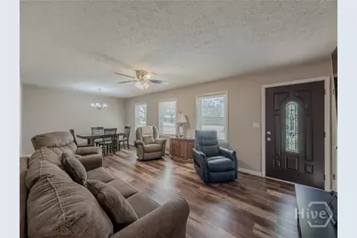 324 E Broad Street, Winder, GA 30680 - Photo 2