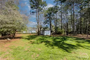 324 E Broad St, Winder, GA 30680 - Photo 24
